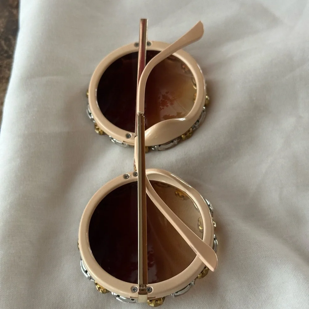 Crystal-Embellished Sunglasses Bold Statement Bohemian Boho Y2K Festival Style